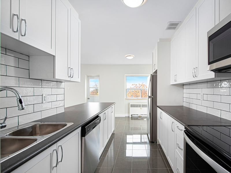 50-0403-50 Adelaide Avenue E, Oshawa, ON, L1G 1Y9 - 6
