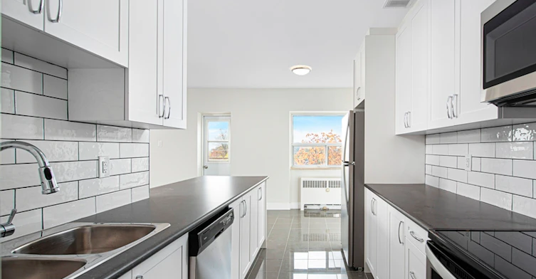 50-0403-50 Adelaide Avenue E, Oshawa, ON, L1G 1Y9 - 6