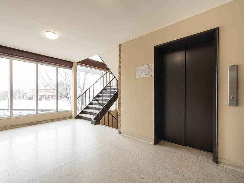 50-0403-50 Adelaide Avenue E, Oshawa, ON, L1G 1Y9 - 8