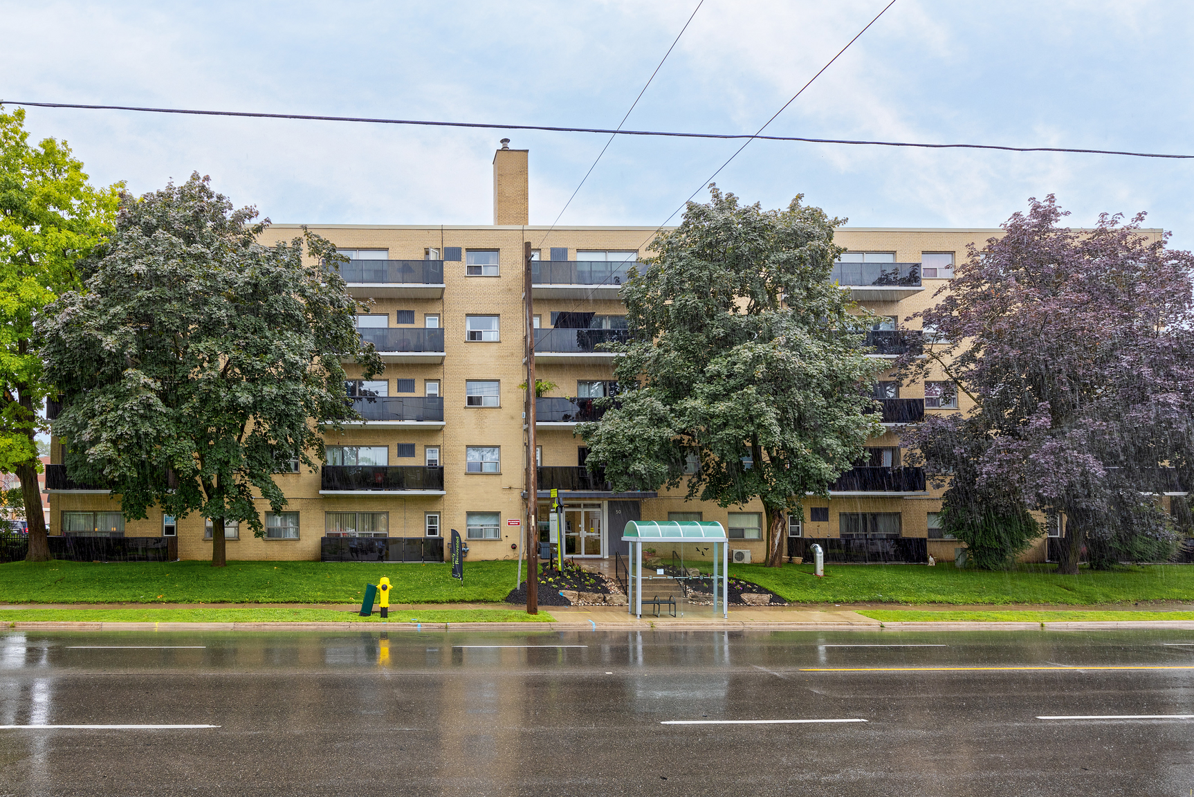 50-0403-50 Adelaide Avenue E, Oshawa, ON, L1G 1Y9 - 2