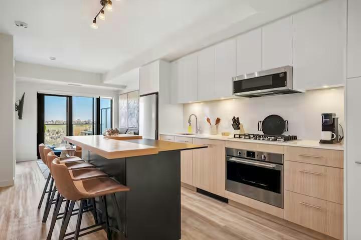 1613-730 2 Avenue Southwest, Calgary, AB, T2P 0E4 - 2