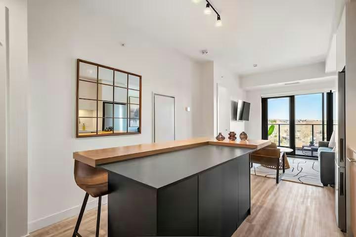 1613-730 2 Avenue Southwest, Calgary, AB, T2P 0E4 - 4