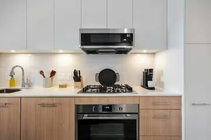1613-730 2 Avenue Southwest, Calgary, AB, T2P 0E4 - 3