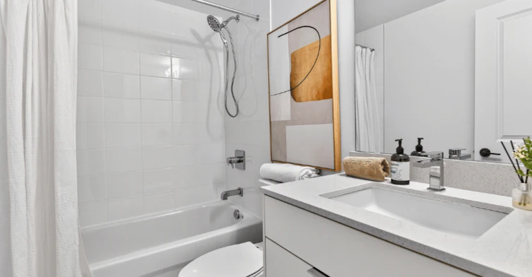 130-31 Farmstead Road, Toronto, ON, M2L 2X2 - 9