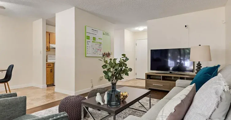 110-10910 110 Street NW, Edmonton, AB, T5H 3E4 - 22