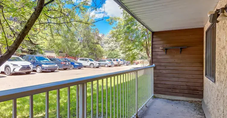 110-10910 110 Street NW, Edmonton, AB, T5H 3E4 - 19