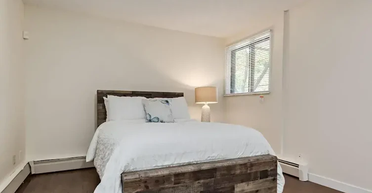 204-10910 110 Street NW, Edmonton, AB, T5H 3E4 - 32