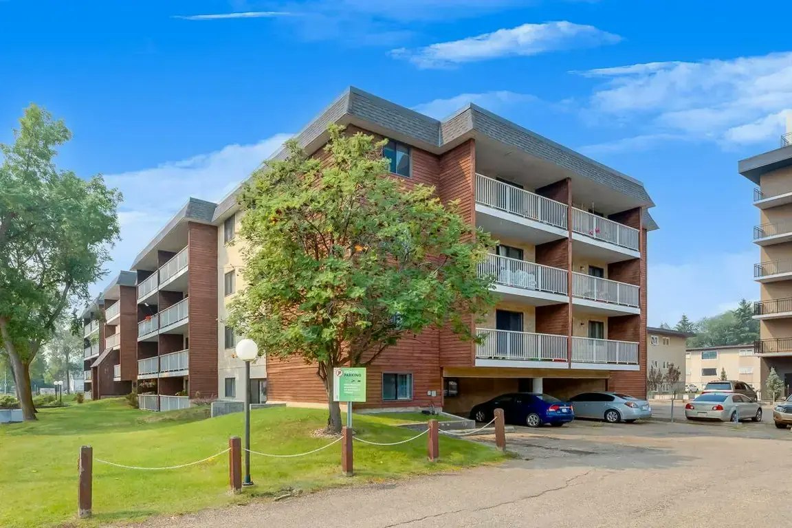 405-10910 110 Street NW, Edmonton, AB, T5H 3E4 - 44