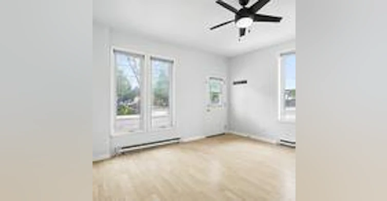 2-155 Florence Street, Ottawa, ON, K1R 5N3 - 6