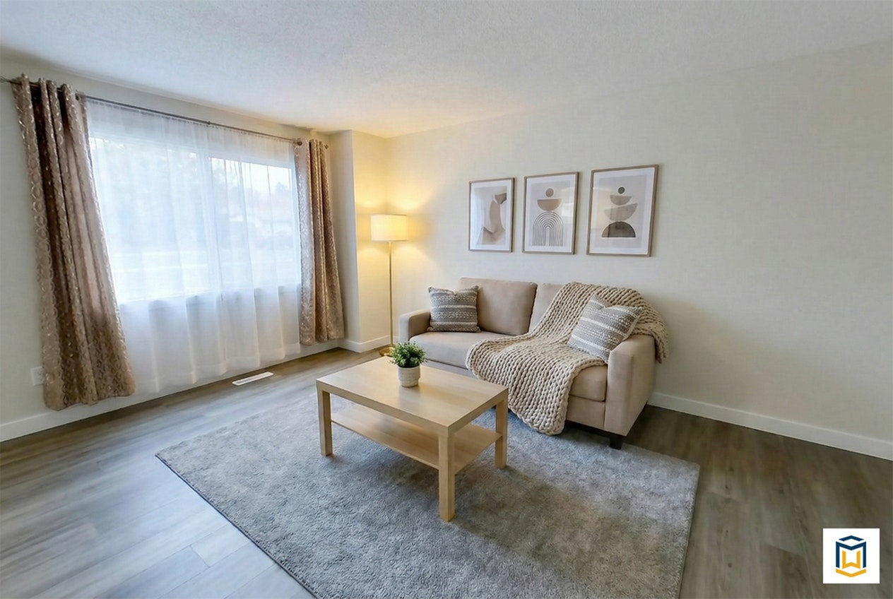 10653-4905 107 Street, Edmonton, AB, T6H 2W8 - 4