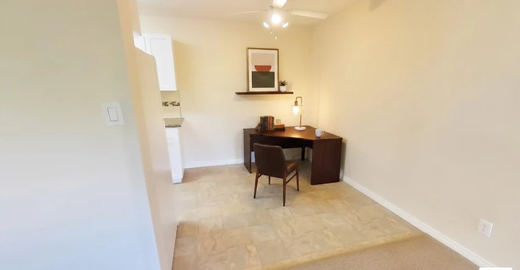 305-10711 47 Avenue Northwest, Edmonton, AB, T6H 5J1 - 3