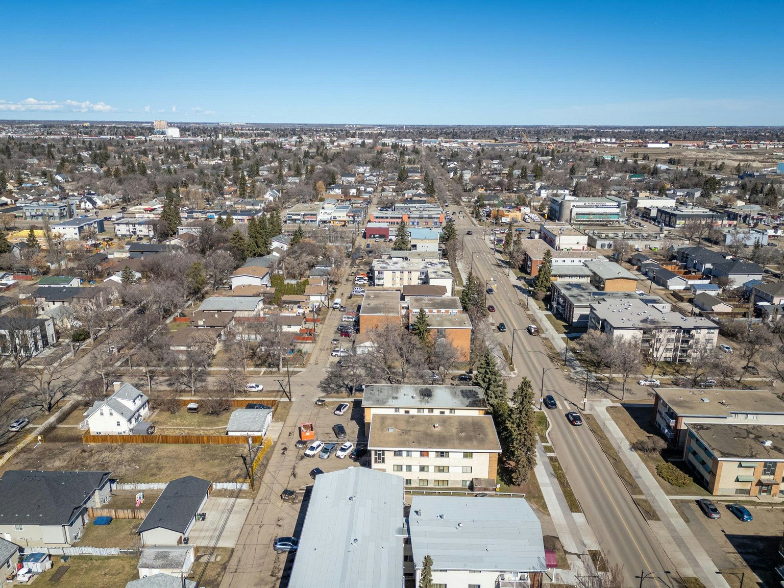 12403 117 Avenue Northwest, Edmonton, AB, T5M 3G6 - 23