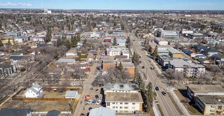 12403 117 Avenue Northwest, Edmonton, AB, T5M 3G6 - 23