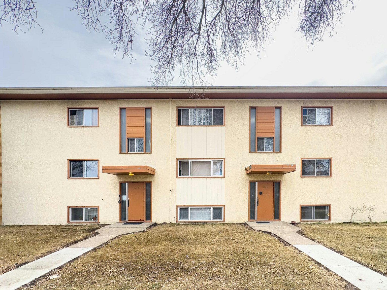 12403 117 Avenue Northwest, Edmonton, AB, T5M 3G6 - 14