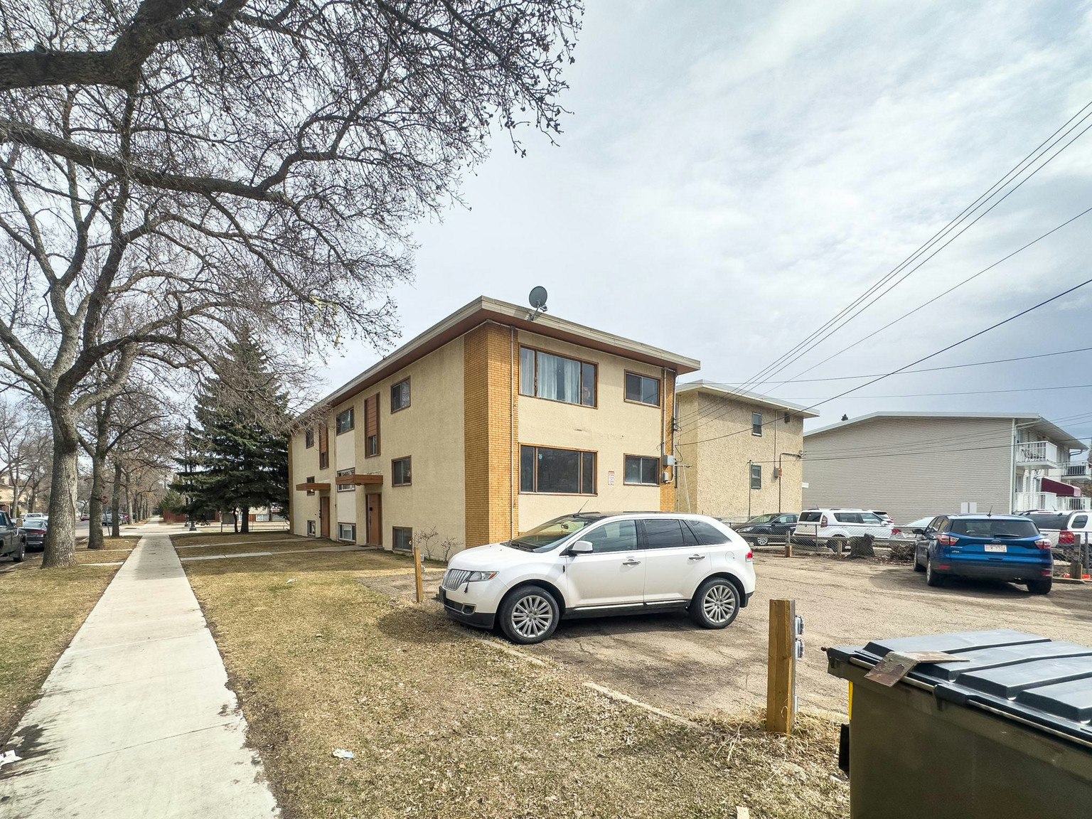 12403 117 Avenue Northwest, Edmonton, AB, T5M 3G6 - 20