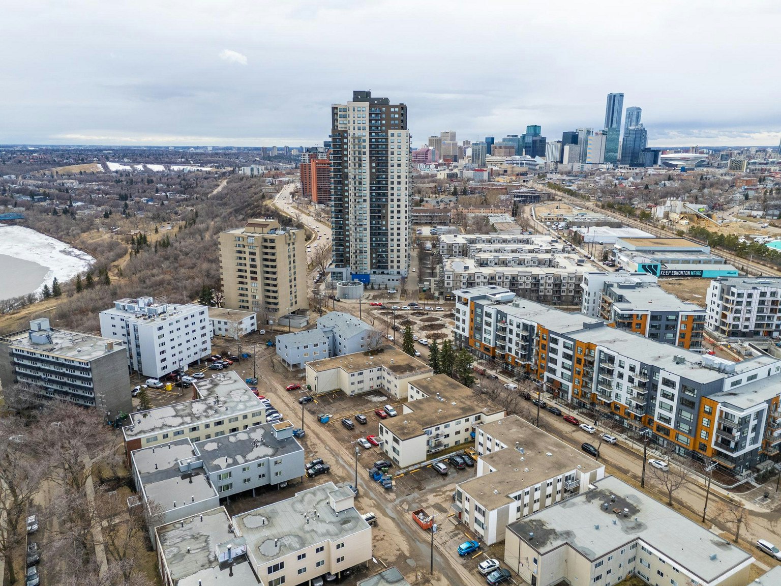 10965 84 Street Northwest, Edmonton, AB, T5H 1M5 - 9