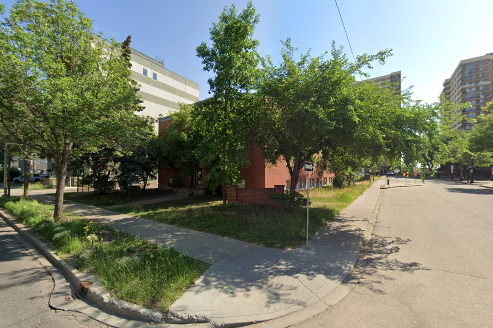 9903 105 Street NW, Edmonton, AB, T5K 0E5 - 8
