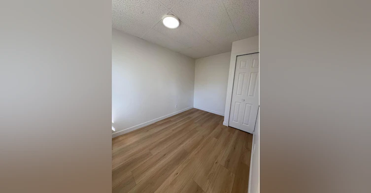 9903 105 Street NW, Edmonton, AB, T5K 0E5 - 6