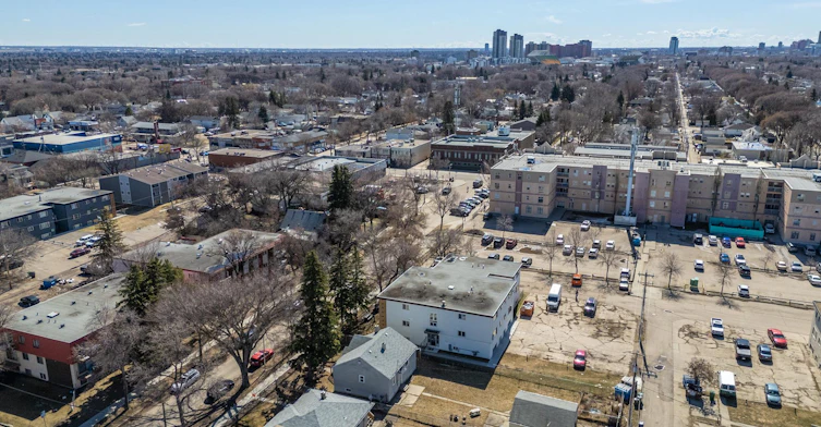 9-11836 89 Street Northwest, Edmonton, AB, T5B 3V7 - 11