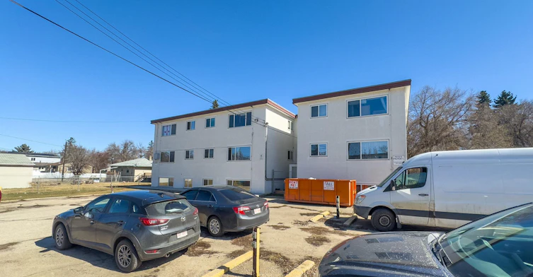 9-11836 89 Street Northwest, Edmonton, AB, T5B 3V7 - 9
