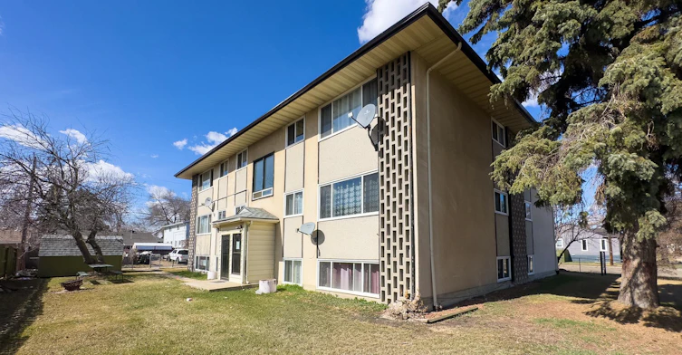 3615 119 Avenue, Edmonton, AB, T5W 1H1 - 5