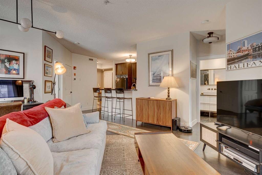 213-527 15 Avenue Southwest, Calgary, AB, T2R 1R5 - 10