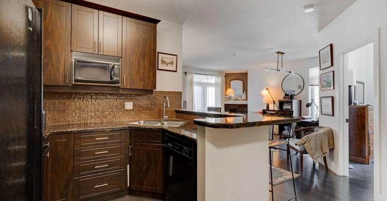 213-527 15 Avenue Southwest, Calgary, AB, T2R 1R5 - 14