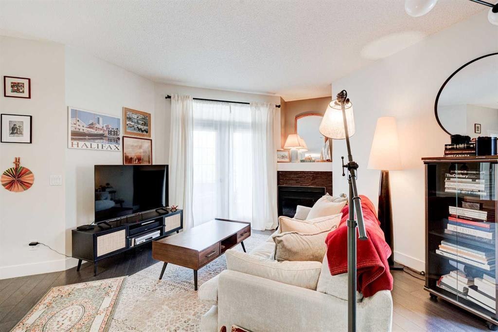 213-527 15 Avenue Southwest, Calgary, AB, T2R 1R5 - 2