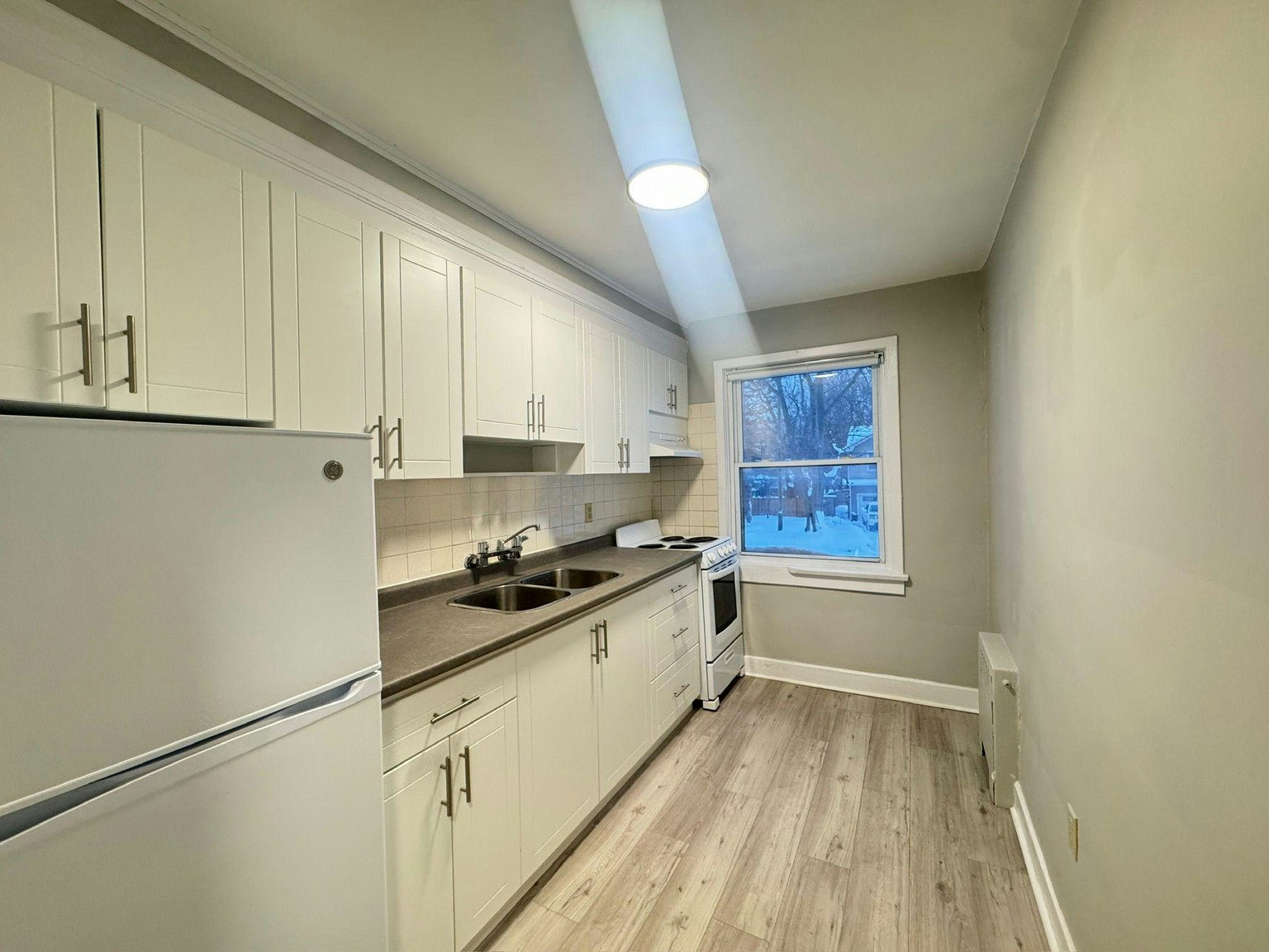 10-32 Price Avenue, Welland, ON, L3C 3X9 - 2