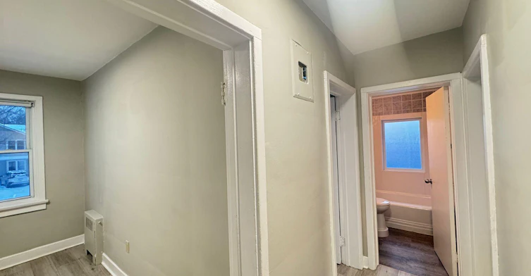 10-32 Price Avenue, Welland, ON, L3C 3X9 - 6