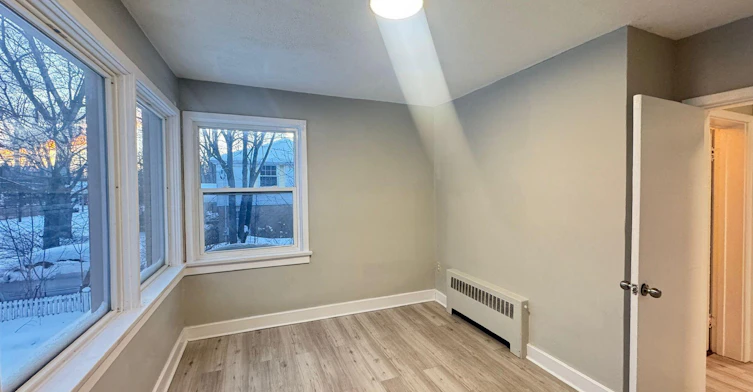 10-32 Price Avenue, Welland, ON, L3C 3X9 - 3