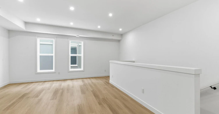 401-415 31 Avenue Northeast, Calgary, AB, T2E 2E3