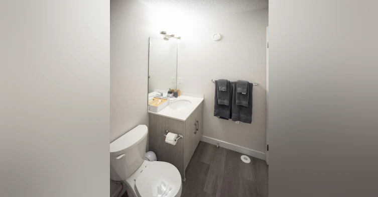21750 93 Avenue Northwest, Edmonton, AB, T5T 7S5 - 14