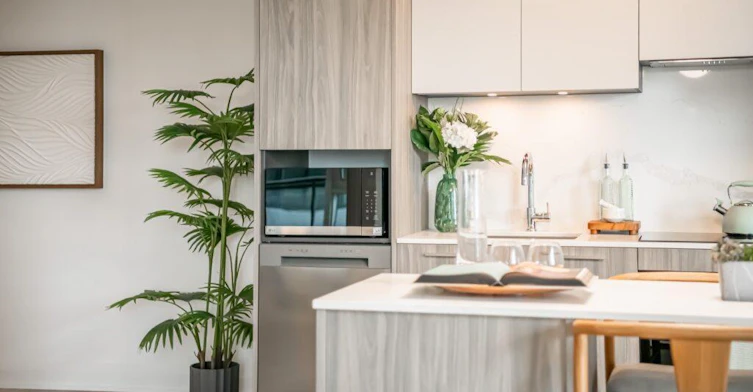 55 Broadway Avenue, Toronto, ON, M4P 1T8 - 4