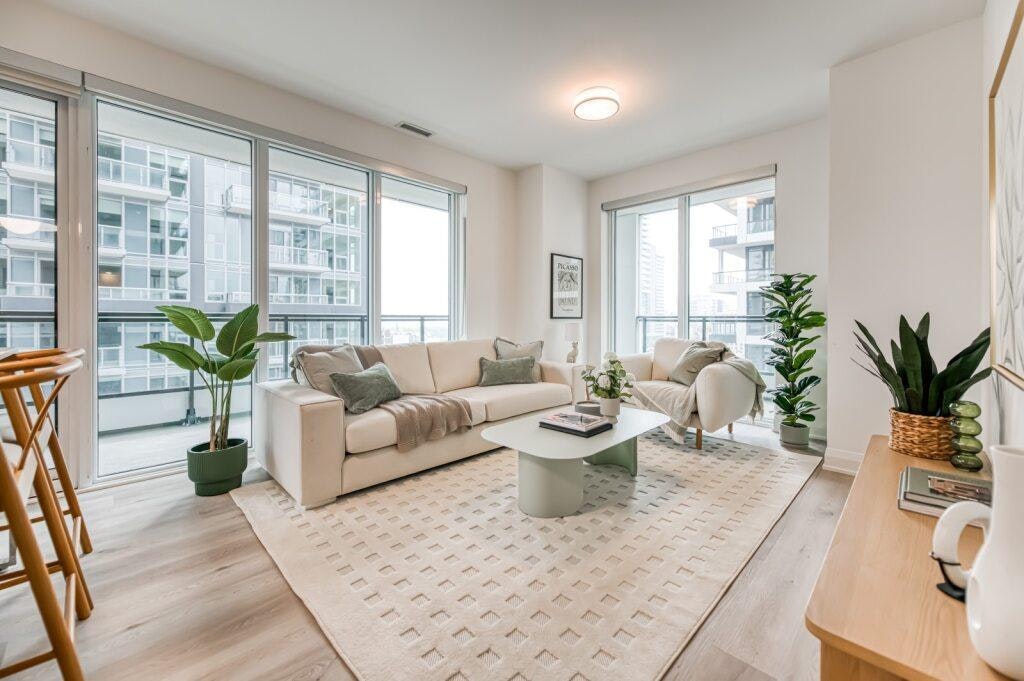 55 Broadway Avenue, Toronto, ON, M4P 1T8 - 5