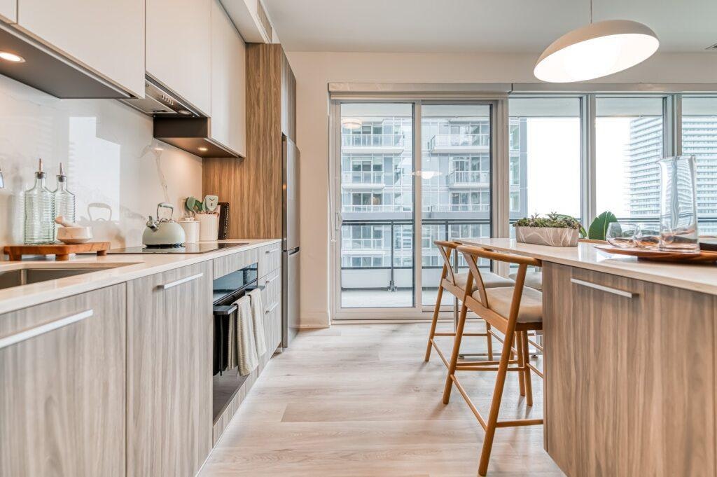 55 Broadway Avenue, Toronto, ON, M4P 1T8 - 2