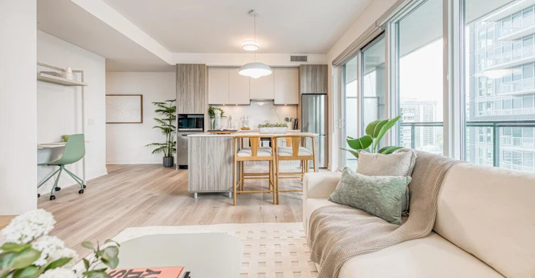 55 Broadway Avenue, Toronto, ON, M4P 1T8