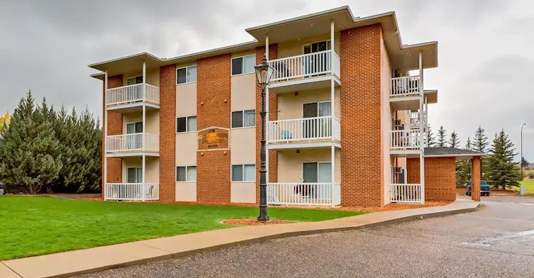 102-845 5 Street SW, Medicine Hat, AB, T1A 4H7 - 12