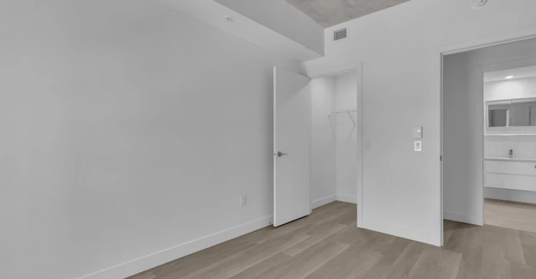 2500 Cavendish Boulevard, Montréal, QC, H4B 2M7 - 23