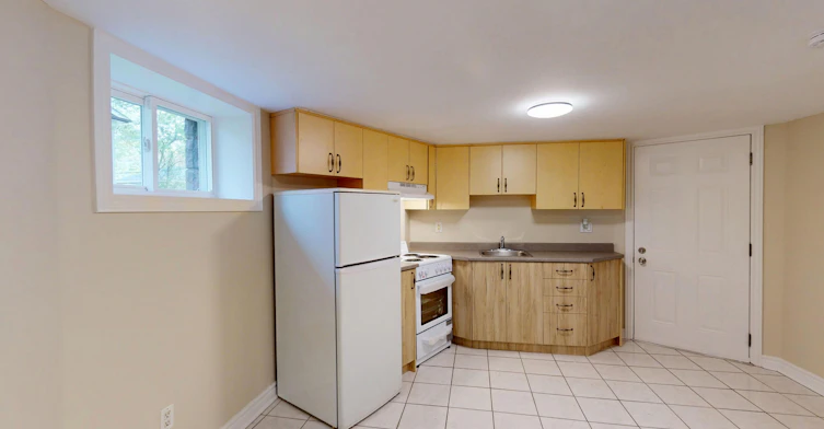 B-79 Rosemount Avenue, Toronto, ON, M9N 3B5 - 3