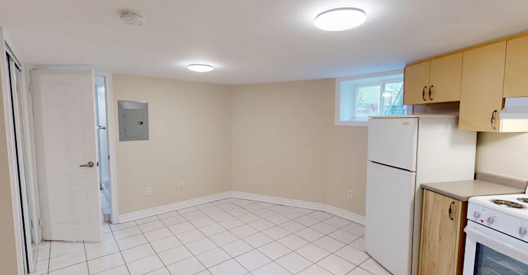 B-79 Rosemount Avenue, Toronto, ON, M9N 3B5 - 5