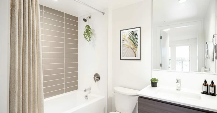 388 Kaslo Street, Vancouver, BC, V5K 0G6 - 13