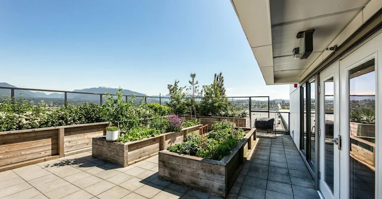 388 Kaslo Street, Vancouver, BC, V5K 0G6 - 18