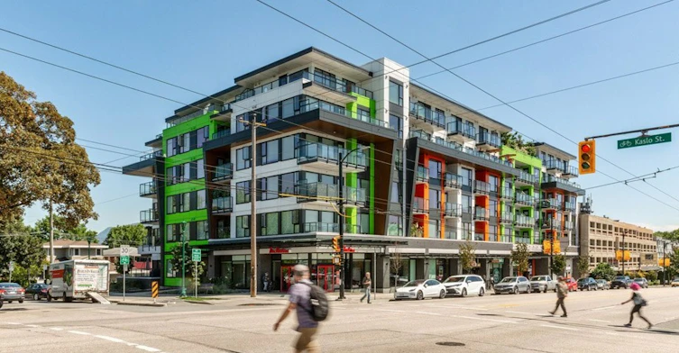 388 Kaslo Street, Vancouver, BC, V5K 0G6 - 2