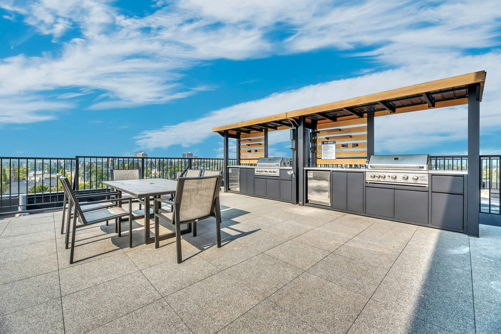 301-2504 22 Street Northwest, Calgary, AB, T2M 3W8 - 4