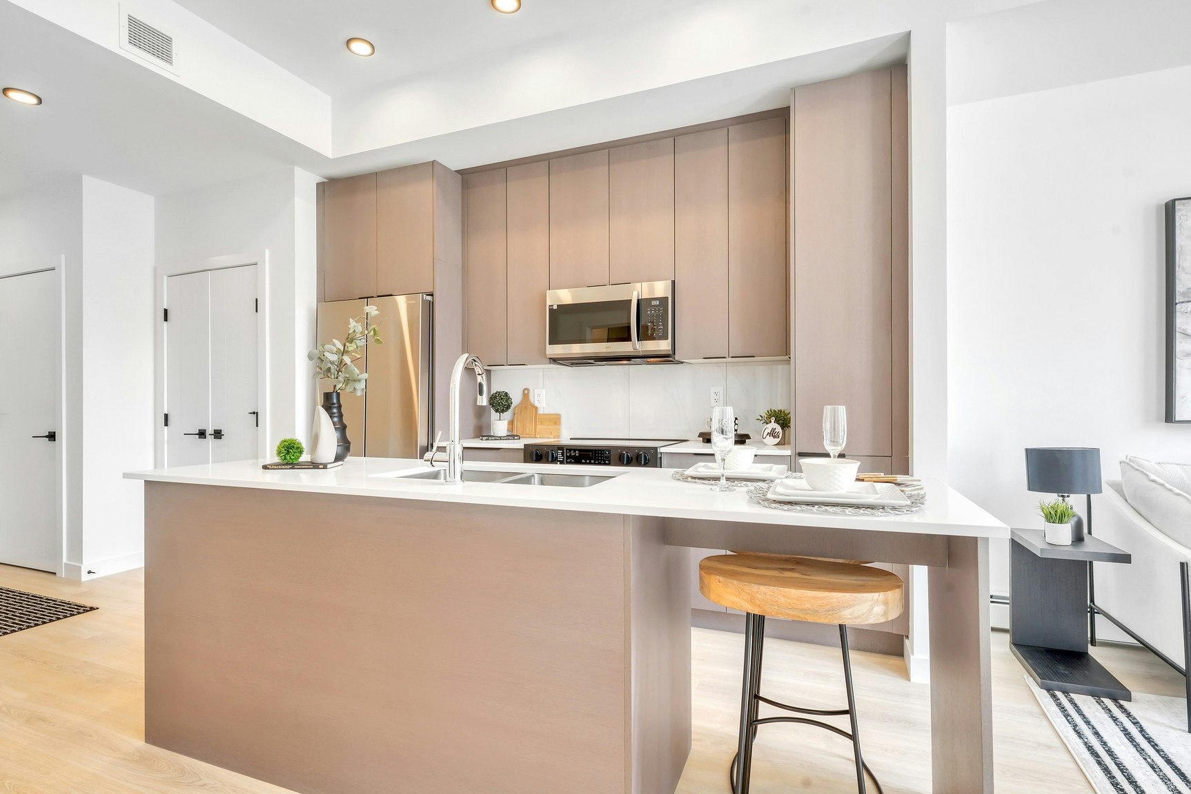 301-2504 22 Street Northwest, Calgary, AB, T2M 3W8 - 16