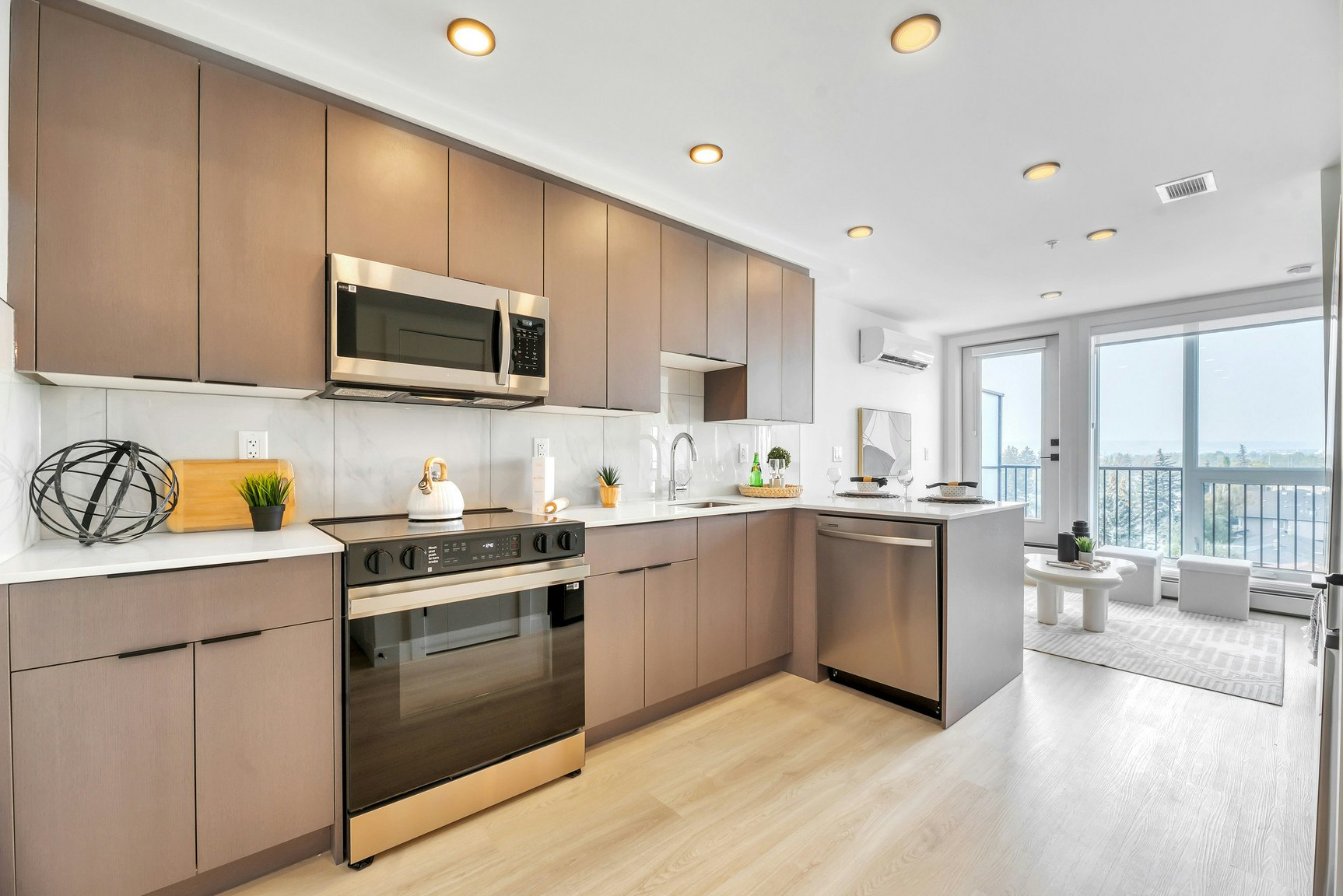 301-2504 22 Street Northwest, Calgary, AB, T2M 3W8 - 37