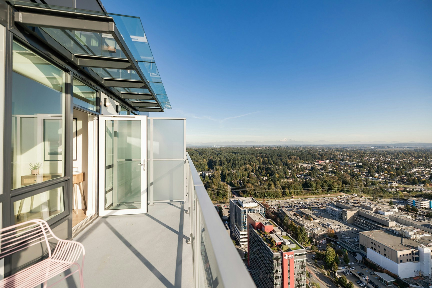 2309-9651 136a Street, Surrey, BC, V3T 4G8 - 35
