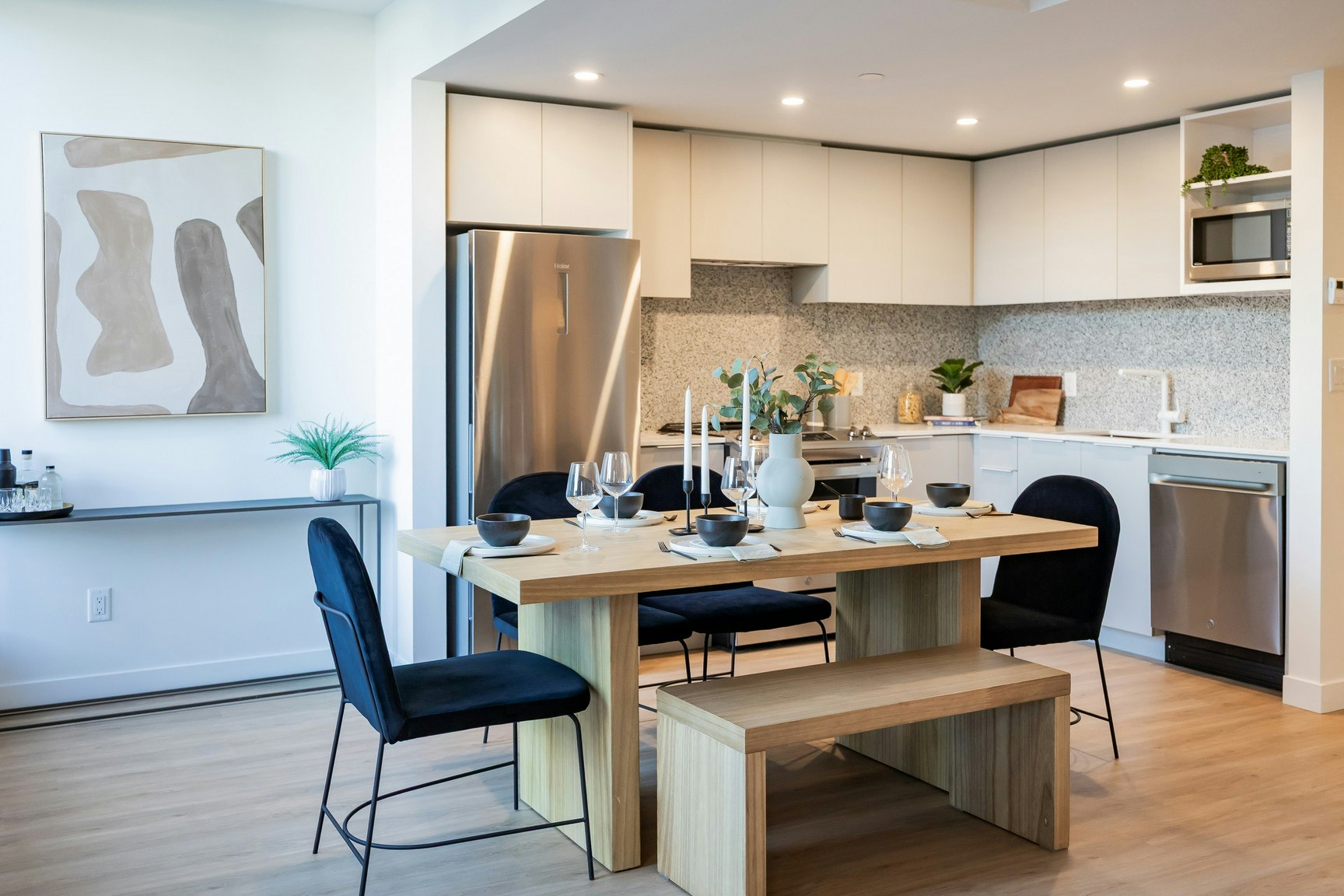 3701-9651 136a Street, Surrey, BC, V3T 4G8 - 6