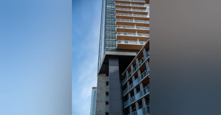 3701-9651 136a Street, Surrey, BC, V3T 4G8 - 48